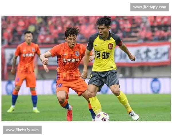 中超焦点战贵州对阵上港激烈对决全场看点与胜负悬念全面解析